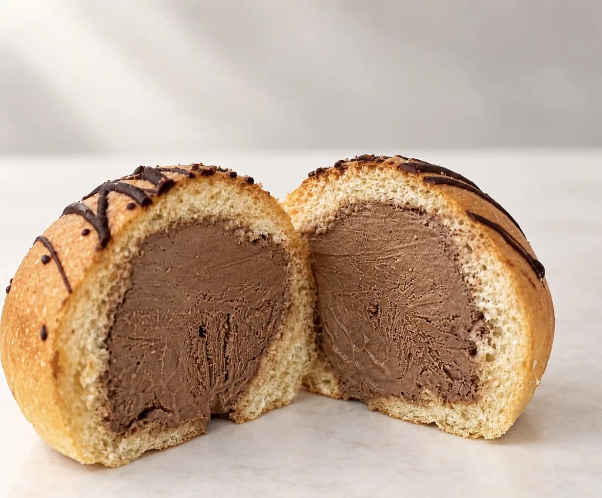 Nuvola Cioccolato, con panna e cioccolato fondente